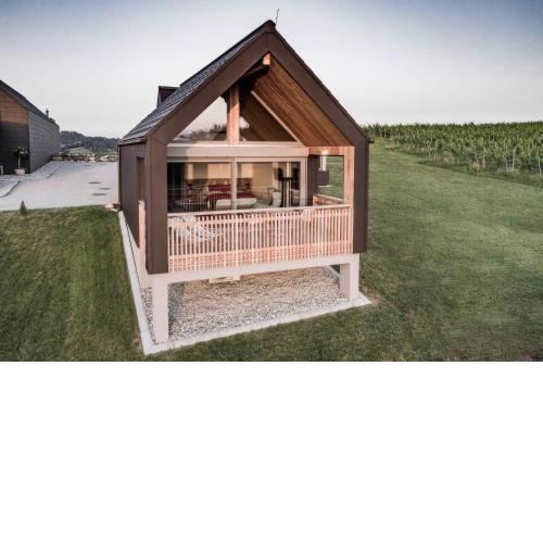 Weingut & Winzerhäuser Skringer