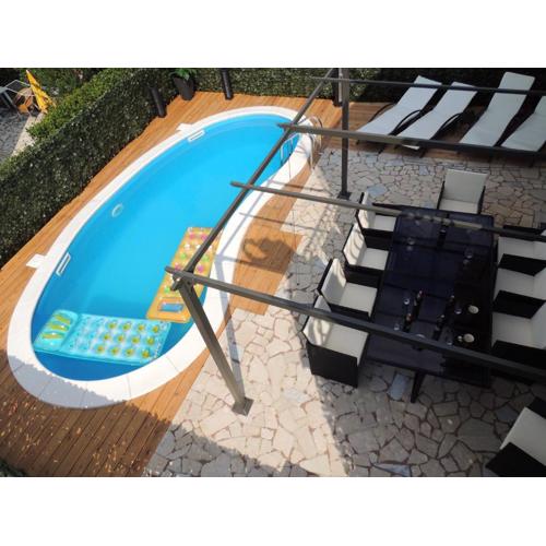 Welcoming Villa in Vantačići with Pool and Sea View