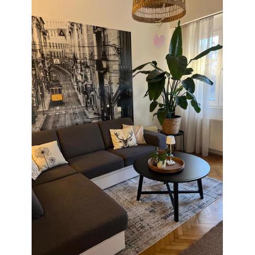 West Budapest Apartman