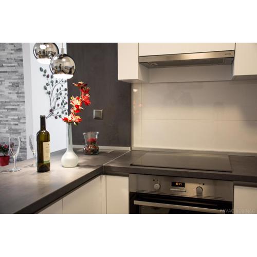 West Residence Luxury Apartment- parking in garage