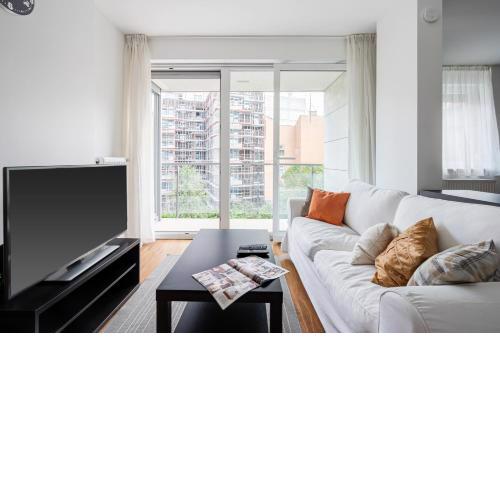 White Cascade Realty Apartment