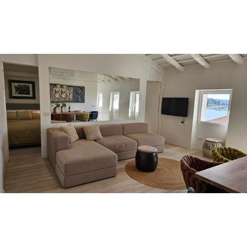 WHITE Sea View - Two Bedroom Apartment