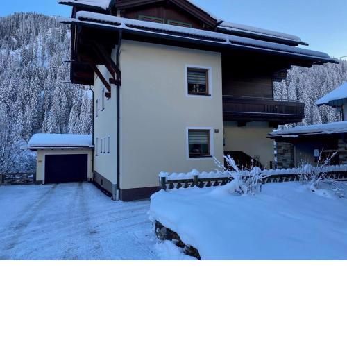 Widmoser, Appartement