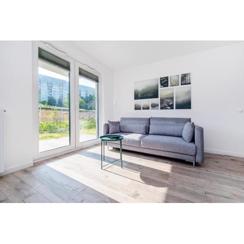 Widzewska Superior Apartment by BookingHost