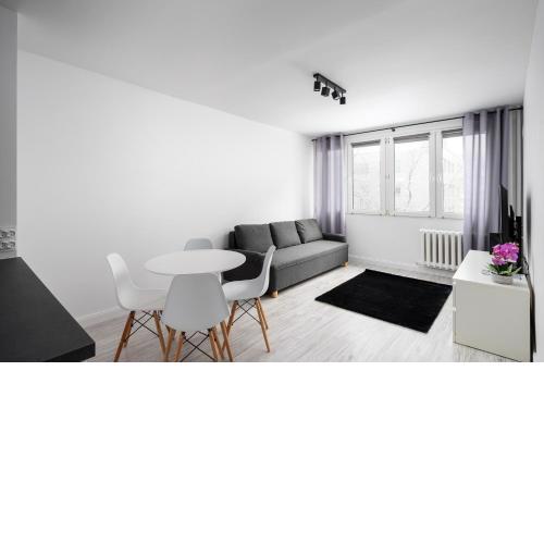 Wierzbno Modern Apartment