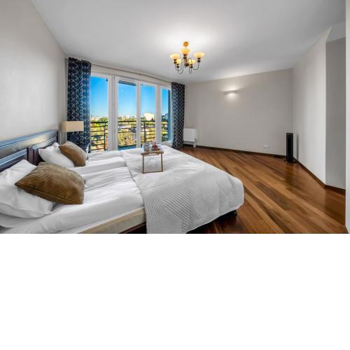 Wilanowska Apt - 123m2, Parking, Balcony&Workspace - by Rentujemy