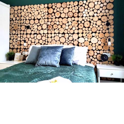 Wild & Huge comfy apartment 5 min to Main Square