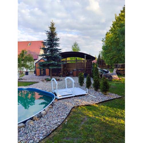 Willa Szymbark - basen, sauna, balia, jacuzzi, dom całoroczny w Szymbarku