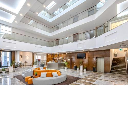 Willis Hotel Business & Wellness