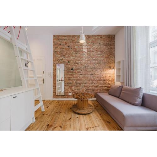 Wilson Park Loft Studio with Mezzanine by BookingHost