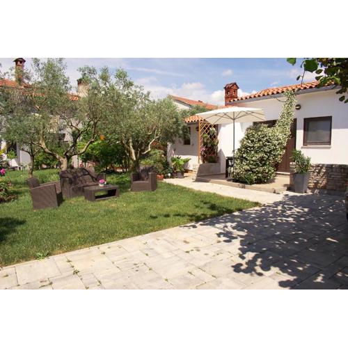 Wine Garden Holiday Home
