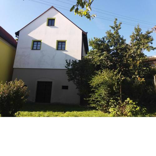 WineBerry Apartment