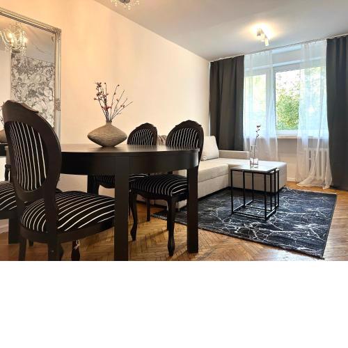 Wita Stwosza Apartment - Self Check-In 20h