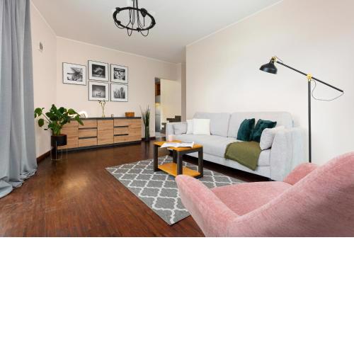 Wola Apartment Banderii by Noclegi Renters
