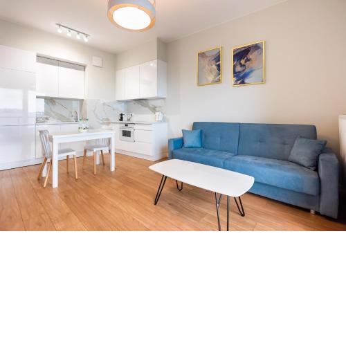 Wola Lush Apartment