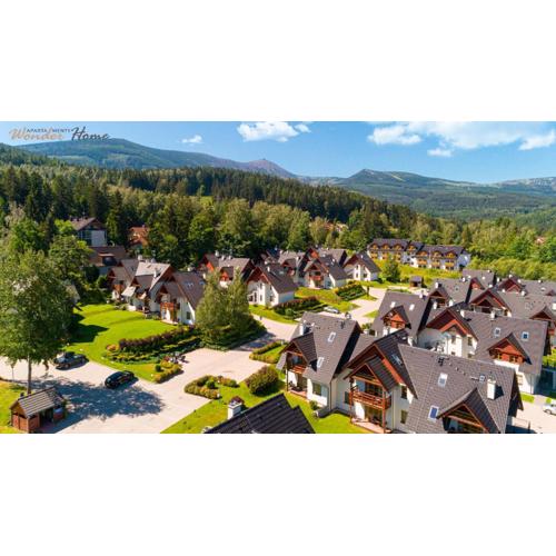 Wonder Home - Domki górskie na osiedlu dozorowanym, z kominkami i placem zabaw