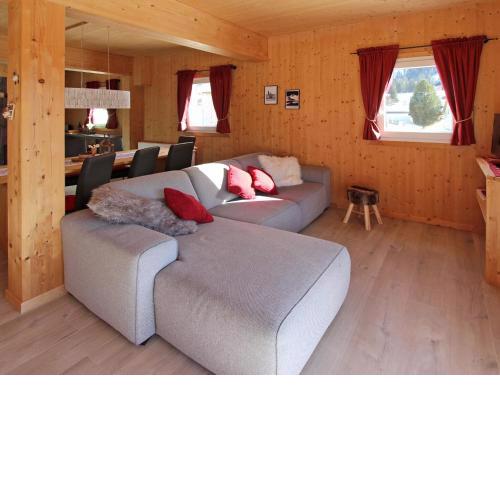 Wooden chalet in Hohentauern near ski area