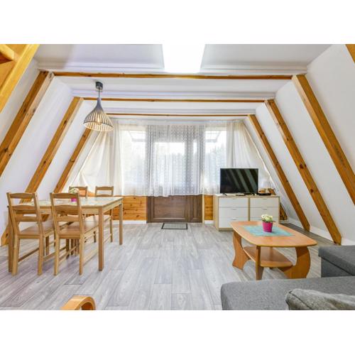 Wooden House in Ko obrzeg near Sandy Beach, cleaning included