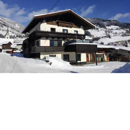 Woodyard 1 and 2 - Two apartments available