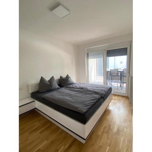 Wunderschöne, neue Wohnung mit großer Terrasse