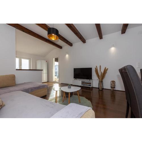 XXL Seaview Apartment