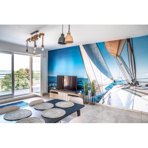 Yacht Apartments