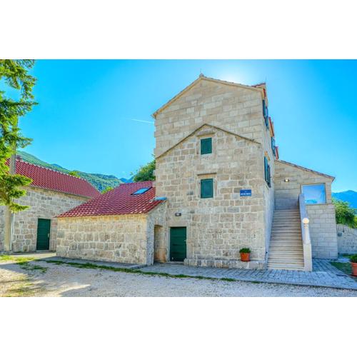 Your Ideal Haven for Serene Relaxation Villa Roglić near Baška Voda