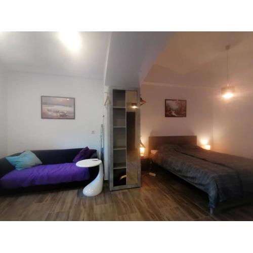 ZAGREB 2 Botanical Garden Budget Apartment