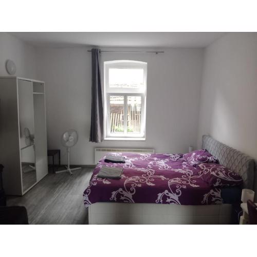 ZAGREB Main Station Budget Apartment