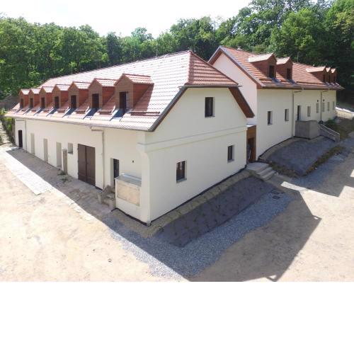 Zámek Castle Račice - Podzámčí Undercastle