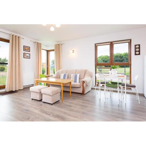 Zatoka Pucka - Wakacyjny Apartament z ogródkiem by Noclegi Renters