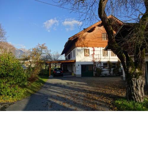 Zimmer und Ferienwohnungen "Heidis Welt" Podlanig
