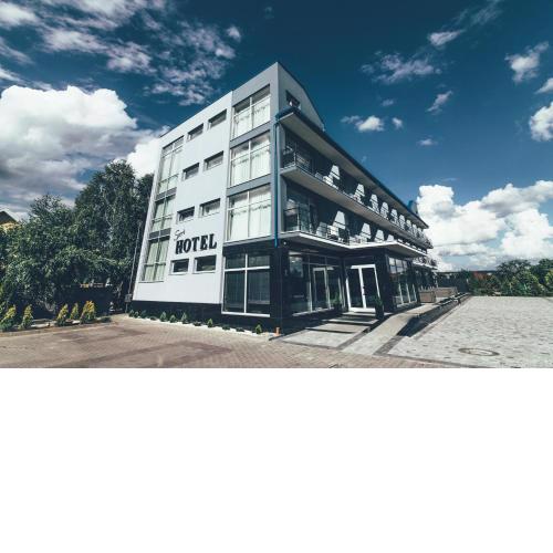 Zinedine Sport-Hotel