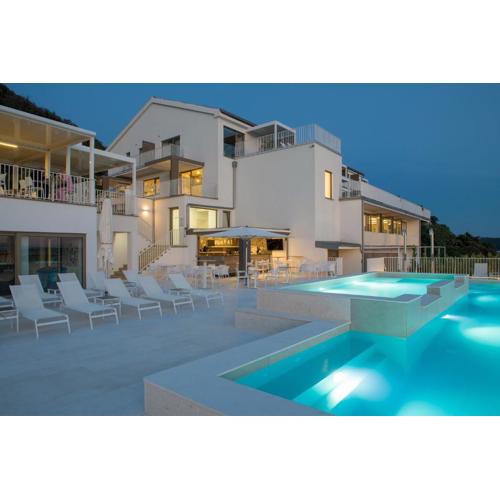 Zlatni Zalaz,Apartments,Supetarska Draga
