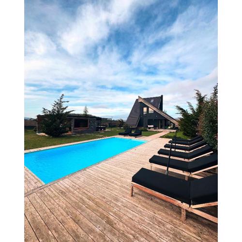 Zoe Luxury House