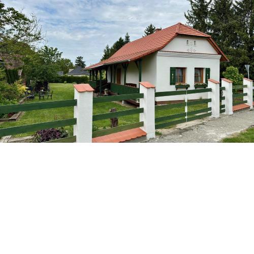 Zöld 21 Cottage