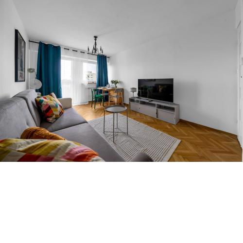 Żoliborz Apt - 8th Floor with Balcony - by Rentujemy