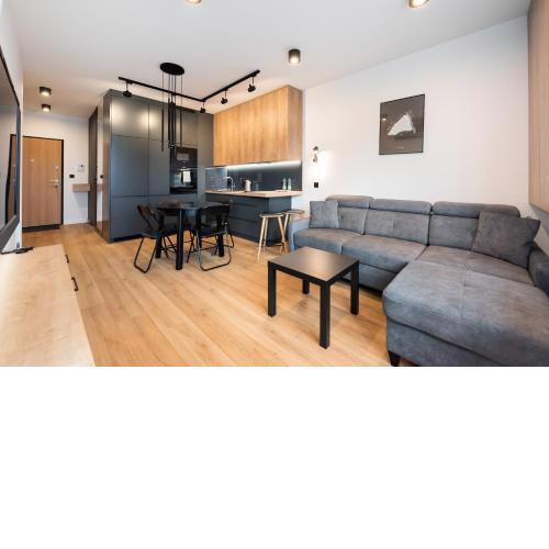 Żoliborz Obsidian Apartment