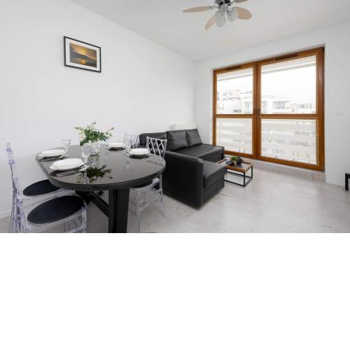 Żoliborz Stylish Apartment with Parking by Noclegi Renters