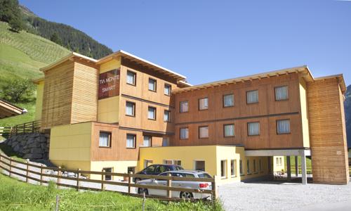 Alpy pri NP a 20 km od ľadovca Kaunertal: Hotel Tia Smart Natur *** s all inclusive + wellness a program
