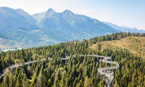 Belianske Tatry pri Chodníku korunami stromov v Penzióne Šilon s raňajkami + zľavy do wellness a aquaparkov