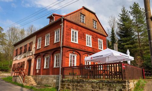 České Švajčiarsko v Penzióne Kyjovská terasa s raňajkami/polpenziou, relaxáciou v škandinávskej kadi + biliard
