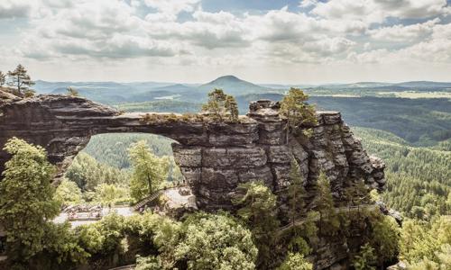 Českosaské Švajčiarsko v Hoteli Zelený dům *** s polpenziou a wellness (vírivka, infrasauna, soľná jaskyňa)