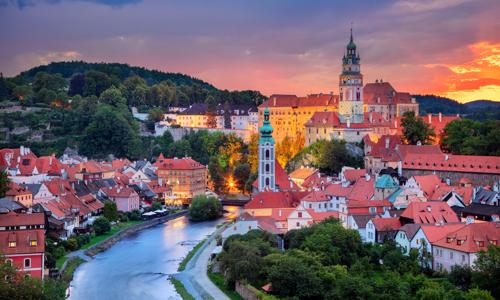Český Krumlov len 5 minút chôdze od historického centra v Penzióne Hornička s raňajkami a úschovňou bicyklov