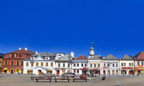 Jeseníky: Centrum Bruntálu v Hoteli Slezan *** s raňajkami + vstup do wellness (bazén, vírivka, sauna) a zľava