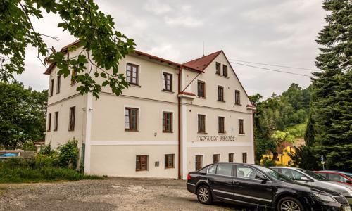 Lázně Libverda v Jizerských horách: Penzión Protěž blízko kolonády + raňajky alebo polpenzia a vstup do bazéna