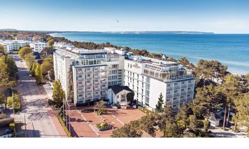 Ostrov Rujana: Rugard Thermal Strandhotel ****+ pri promenáde s raňajkami, 2 bazénmi so slanou vodou + sauny