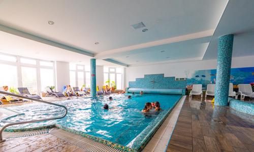 Pobyt pri maďarskom pohorí Matra: Sástó Hotel *** s polpenziou, neobmedzeným wellness a vyžitím pre deti