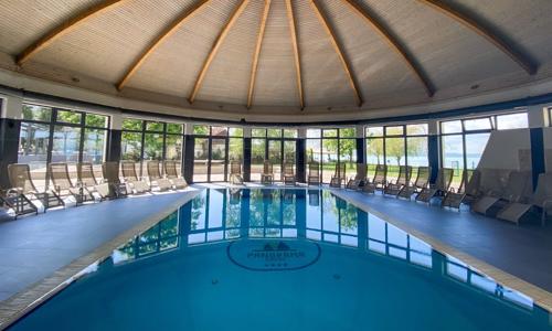 Pobyt priamo na brehu Balatonu: Prémium Hotel Panoráma **** s polpenziou a neobmedzeným wellness a fitness