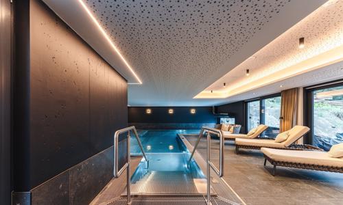 Pobyt v Tirolských Alpách 1,3 km od vodopádu Stockibach: Hotel Arpuria ****+ s polpenziou a wellness (600 m²)